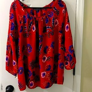 Zac & Rachel Top. Size 1x. Red.